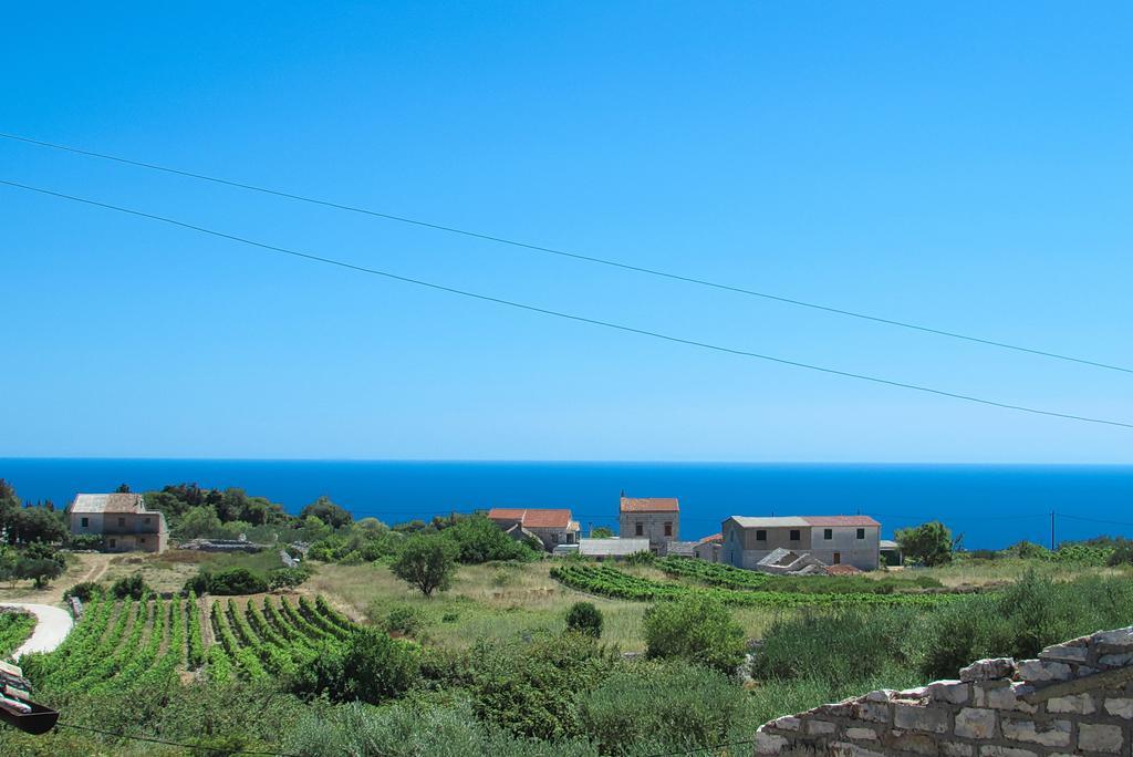 Holiday Home Burba Komiža Δωμάτιο φωτογραφία